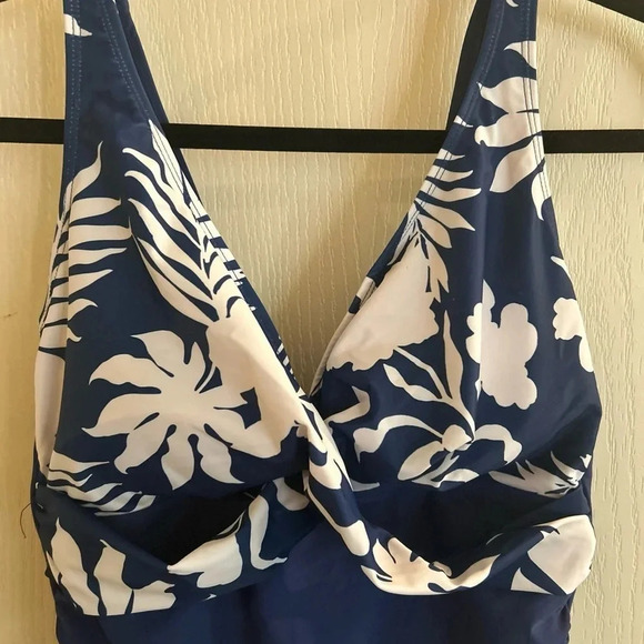 EOMENIE blue and white Women’s one piece bathing suit Size Large NWT - Picture 2 of 6